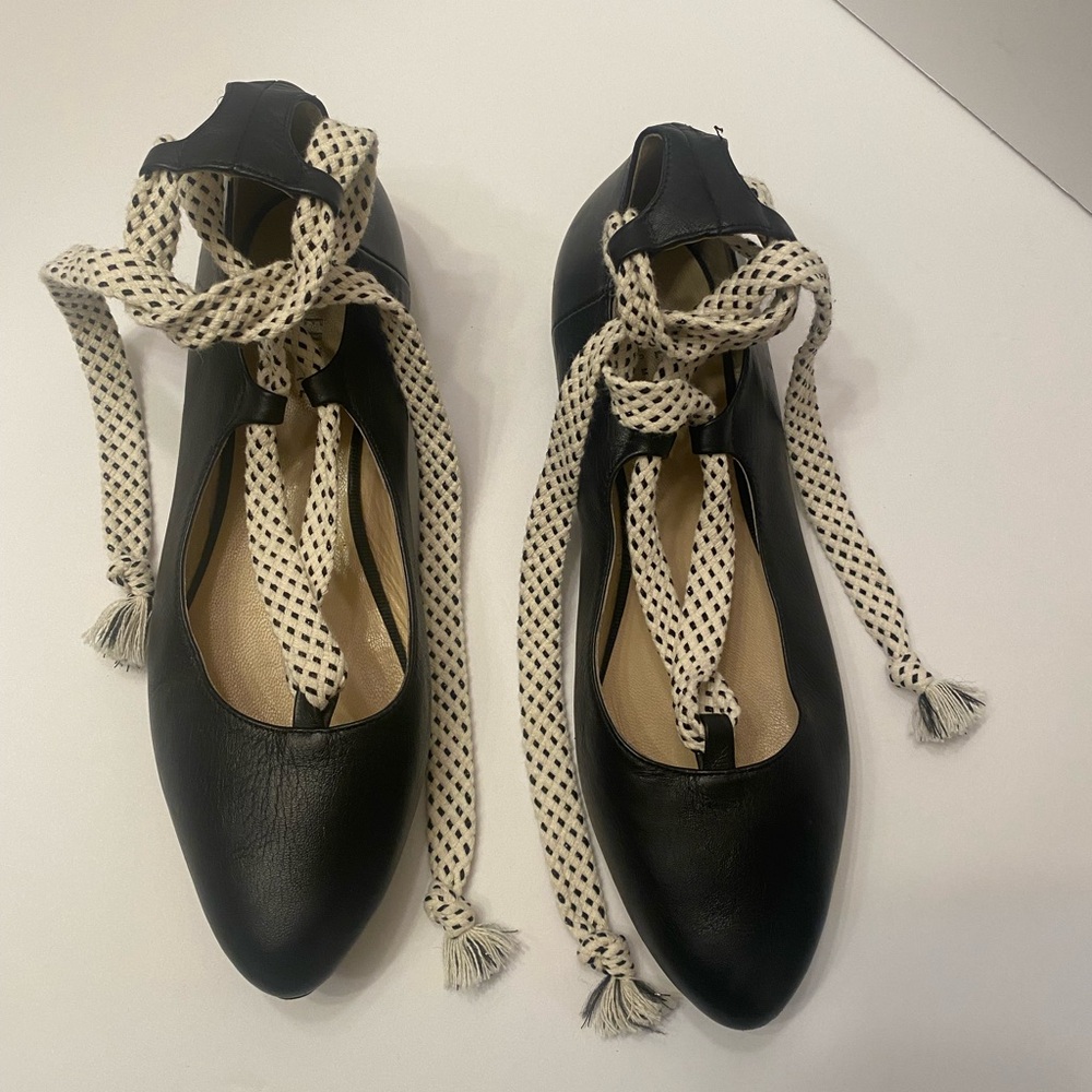 Vero Cuoio Black Italian Leather Tie Up Ballet Flats Women’s European size 38